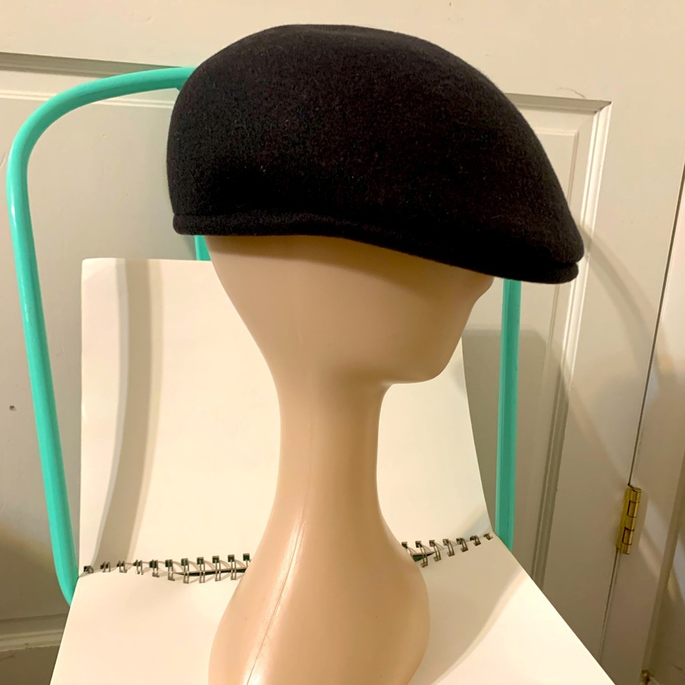 Vintage Wool Gray Ascot Beret M—Made in Czech Republic